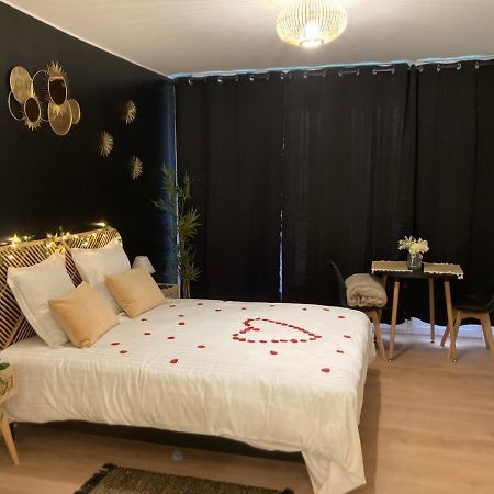 Appartement Seduisant Petit Cocon à Creil Extérieur photo
