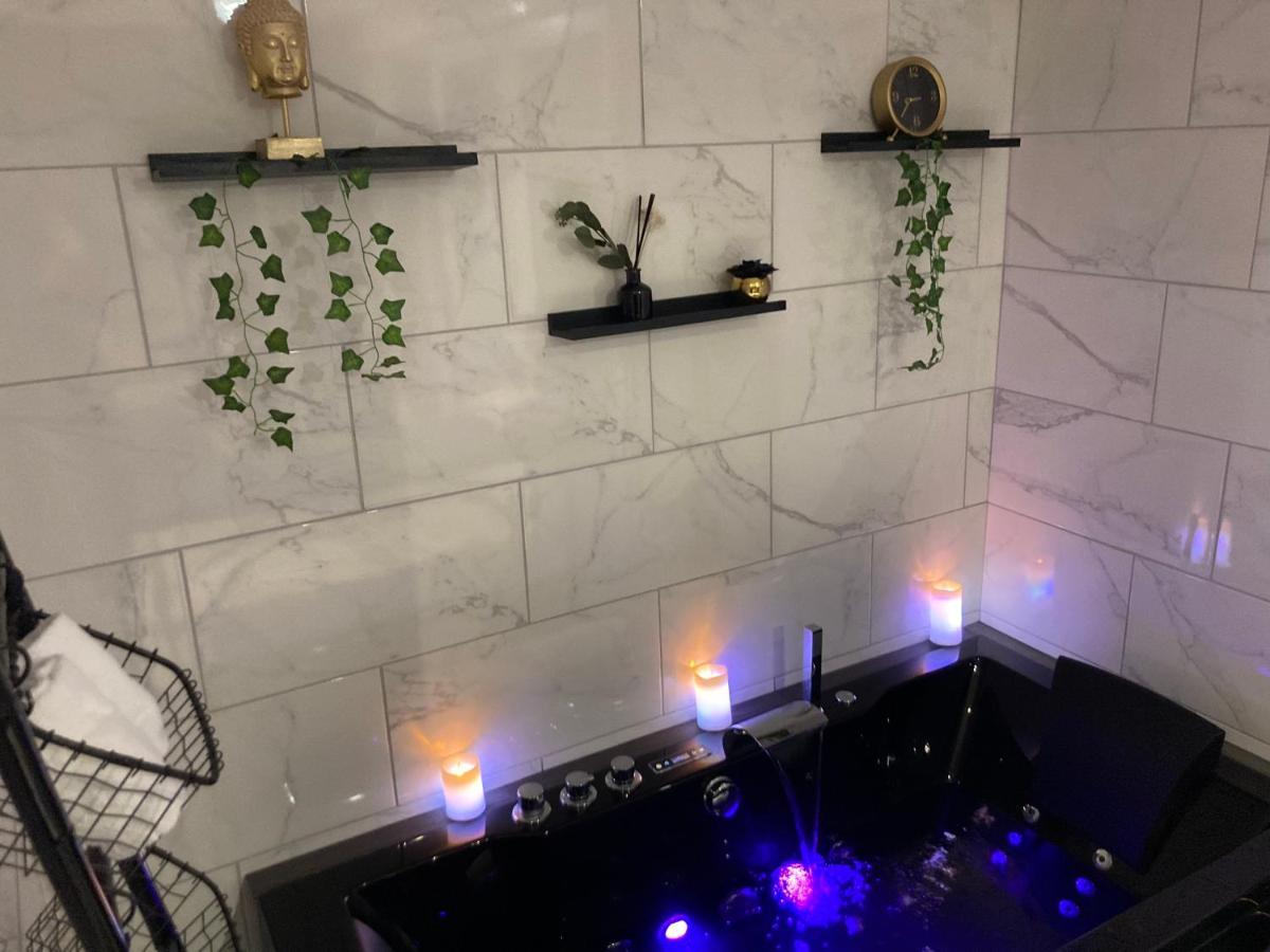 Appartement Seduisant Petit Cocon à Creil Extérieur photo